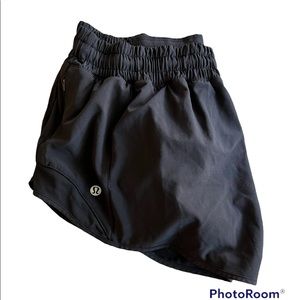 Lululemon Hotty Hot Short 2.5” Black